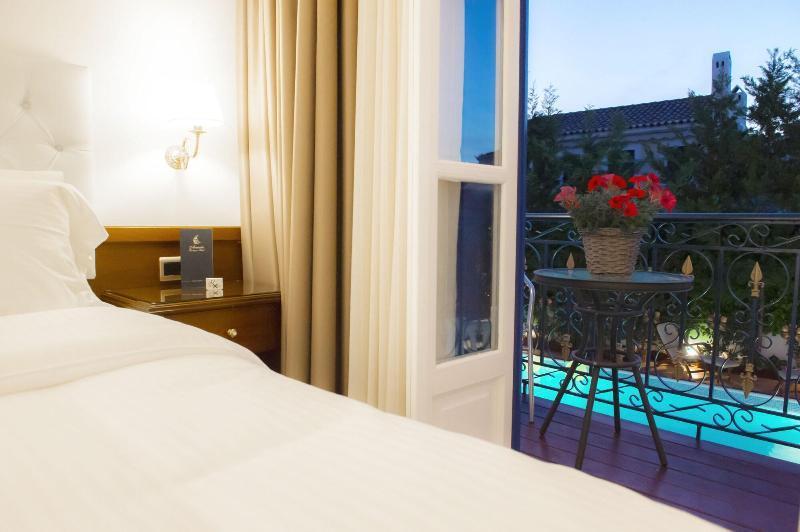 Armata Boutique Hotel Спетсес Экстерьер фото